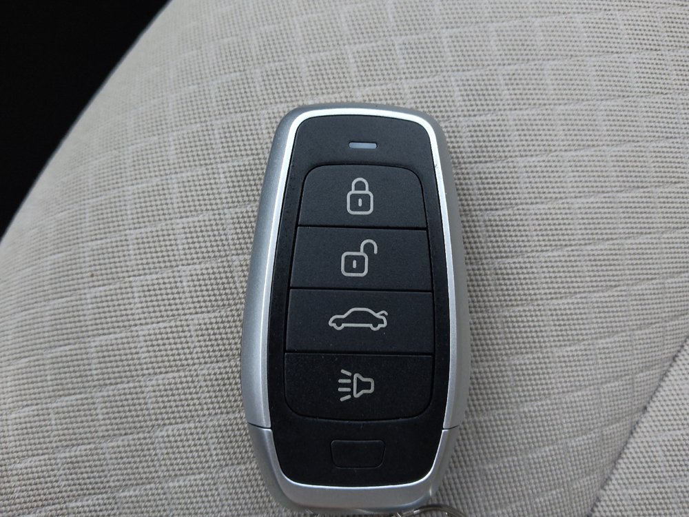 Used 2019 Buick Encore Preferred FWD image 33