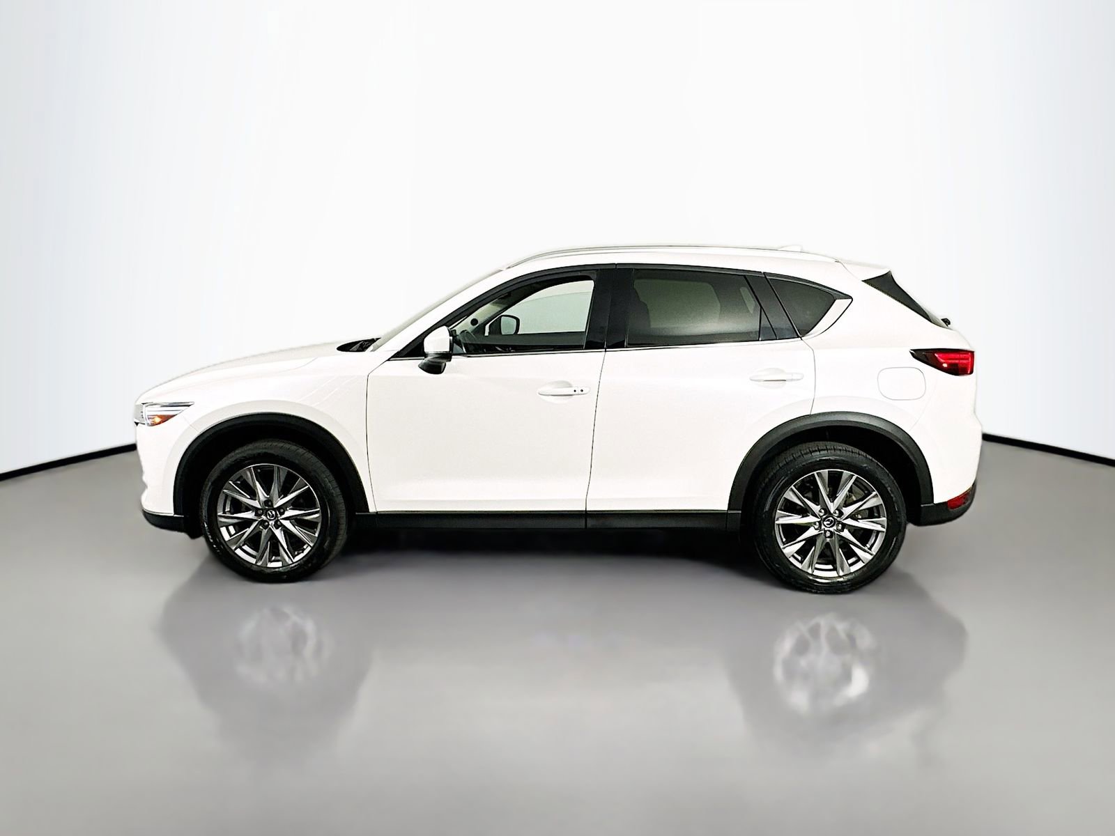 Used 2020 MAZDA CX-5 Grand Touring w/ GT Premium Package AWD/4WD image 4