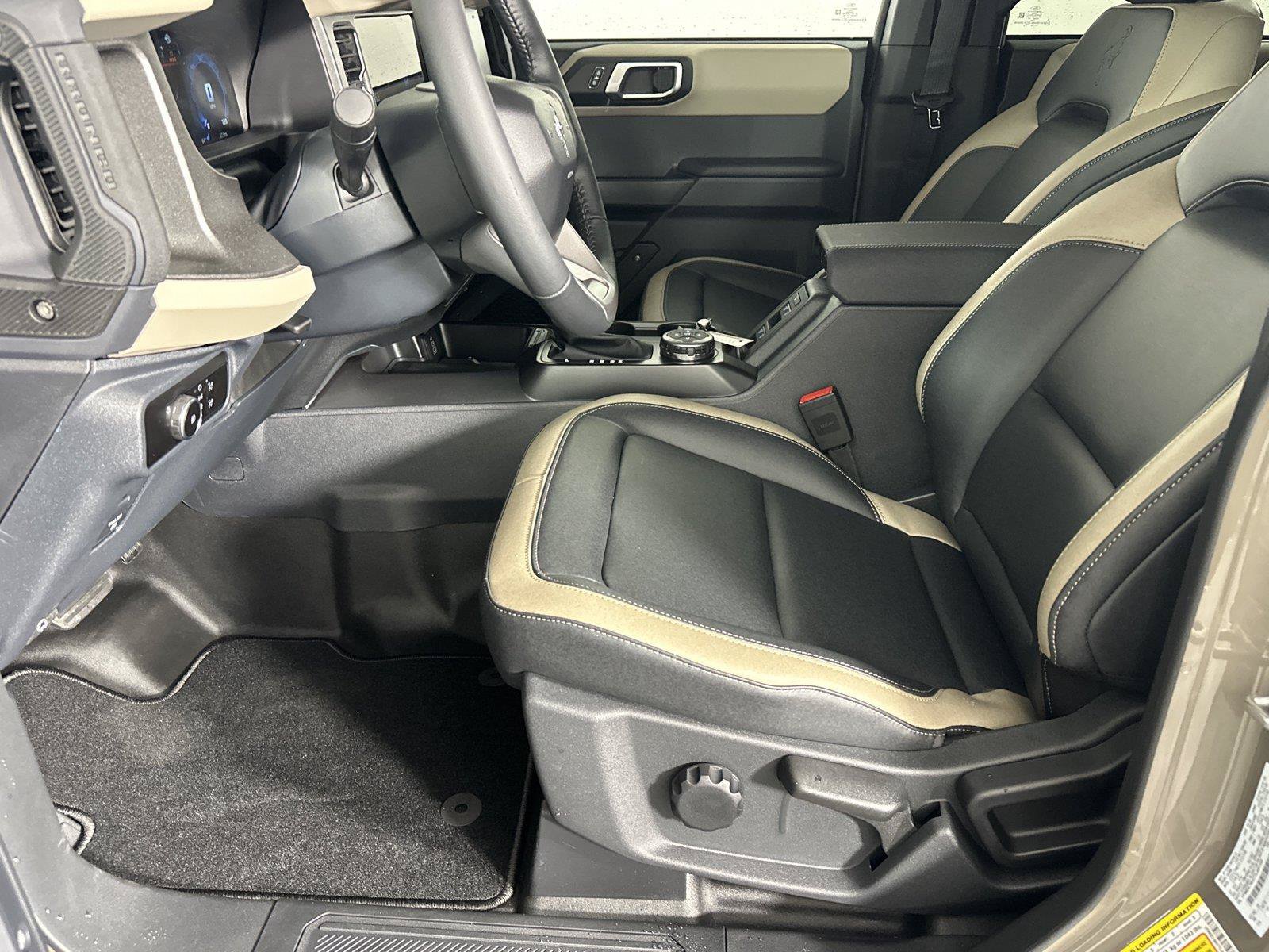 New 2026 Ford Bronco Big Bend AWD/4WD image 8