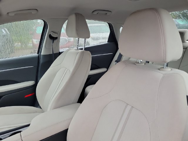 Used 2024 Hyundai Sonata SEL FWD image 18