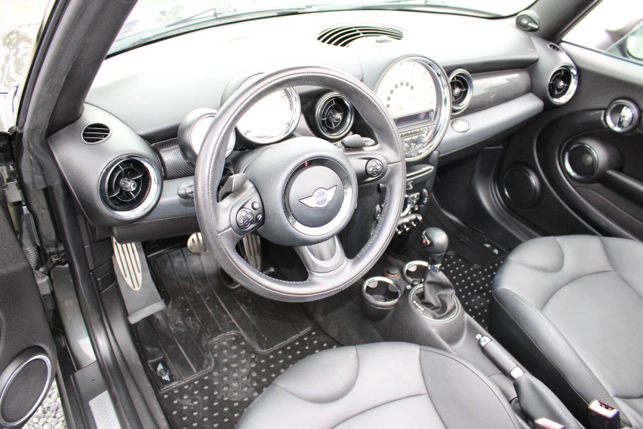Used 2011 MINI Cooper S FWD image 21