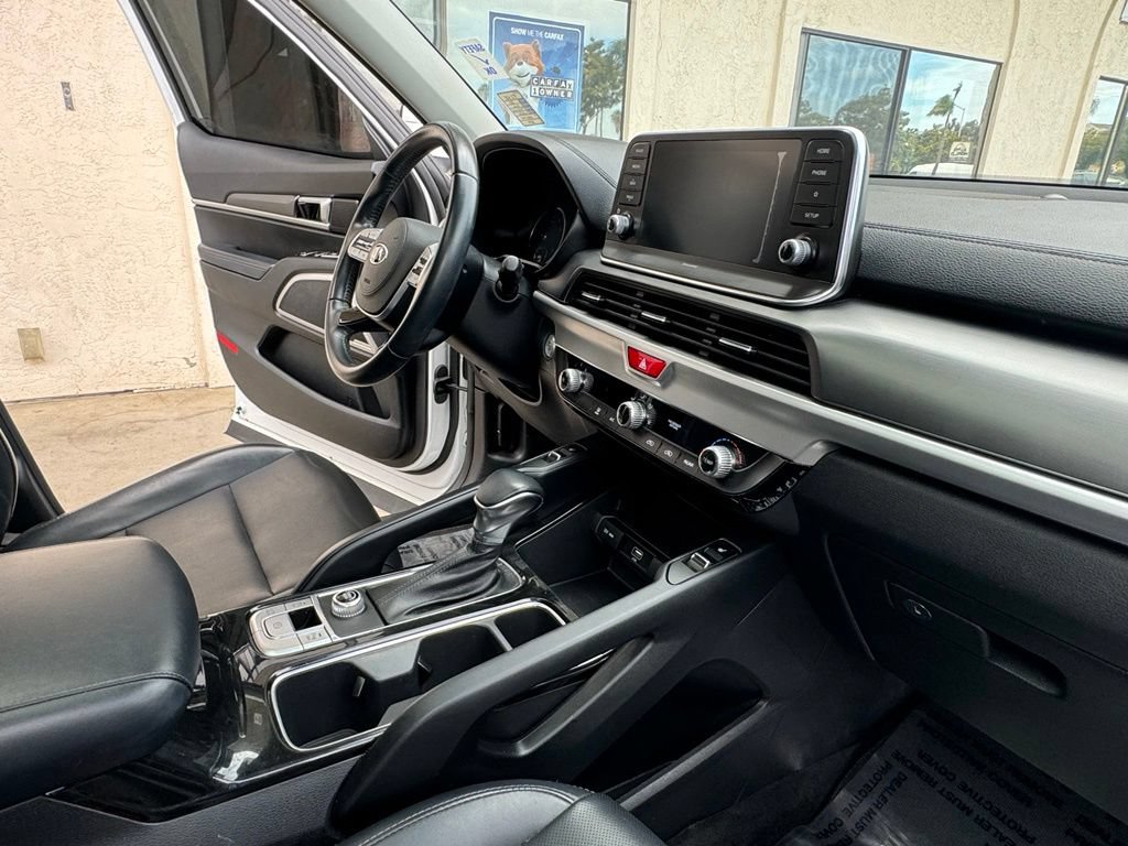 Used 2020 Kia Telluride S FWD image 25