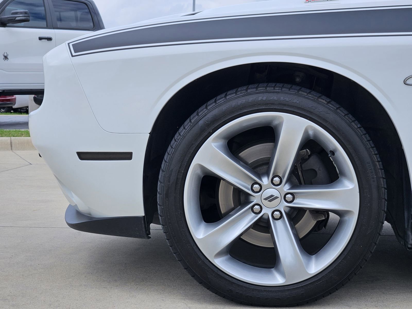 Used 2018 Dodge Challenger R/T RWD image 11