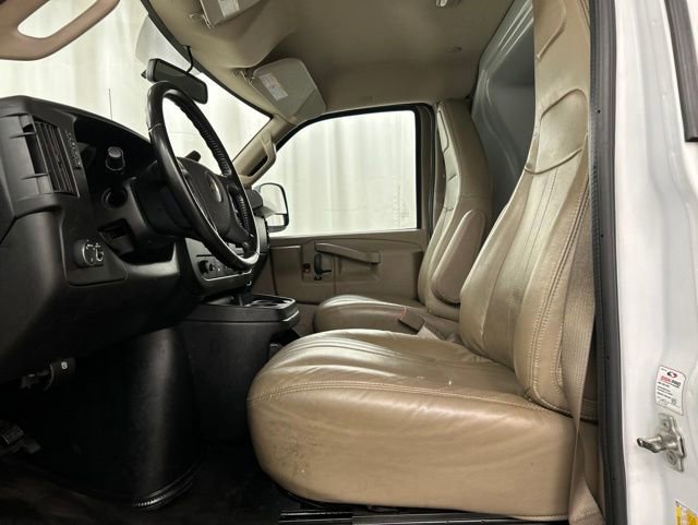 Used 2022 Chevrolet Express 2500 w/ Safety Package RWD image 6