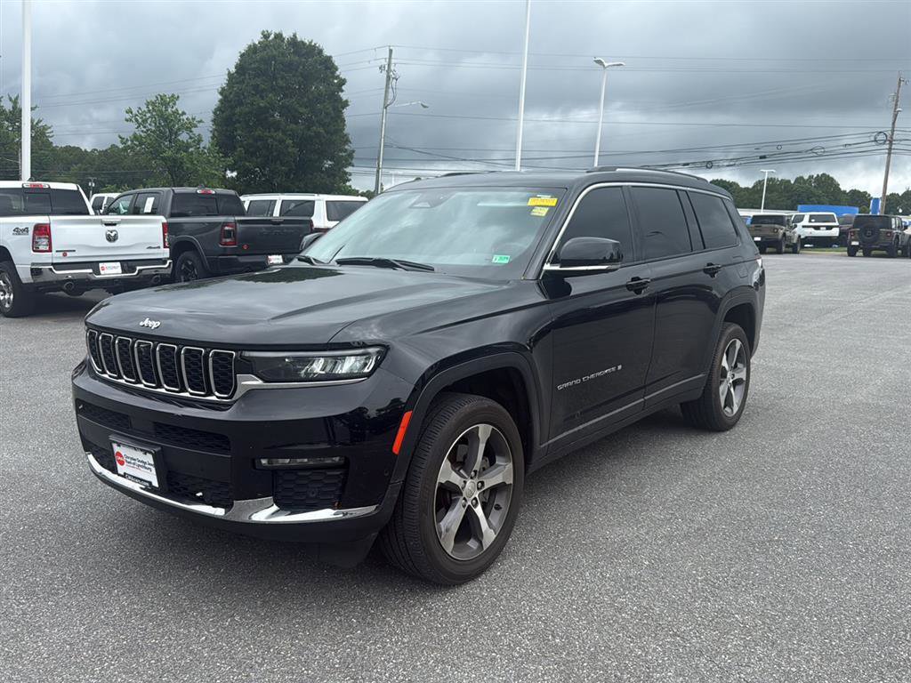 Used 2023 Jeep Grand Cherokee L Limited w/ Luxury Tech Group II AWD/4WD image 3
