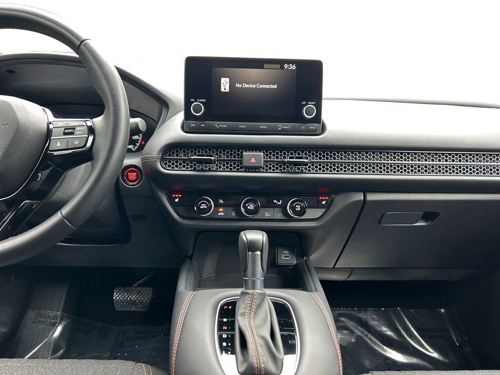 Used 2025 Honda HR-V Sport image 12