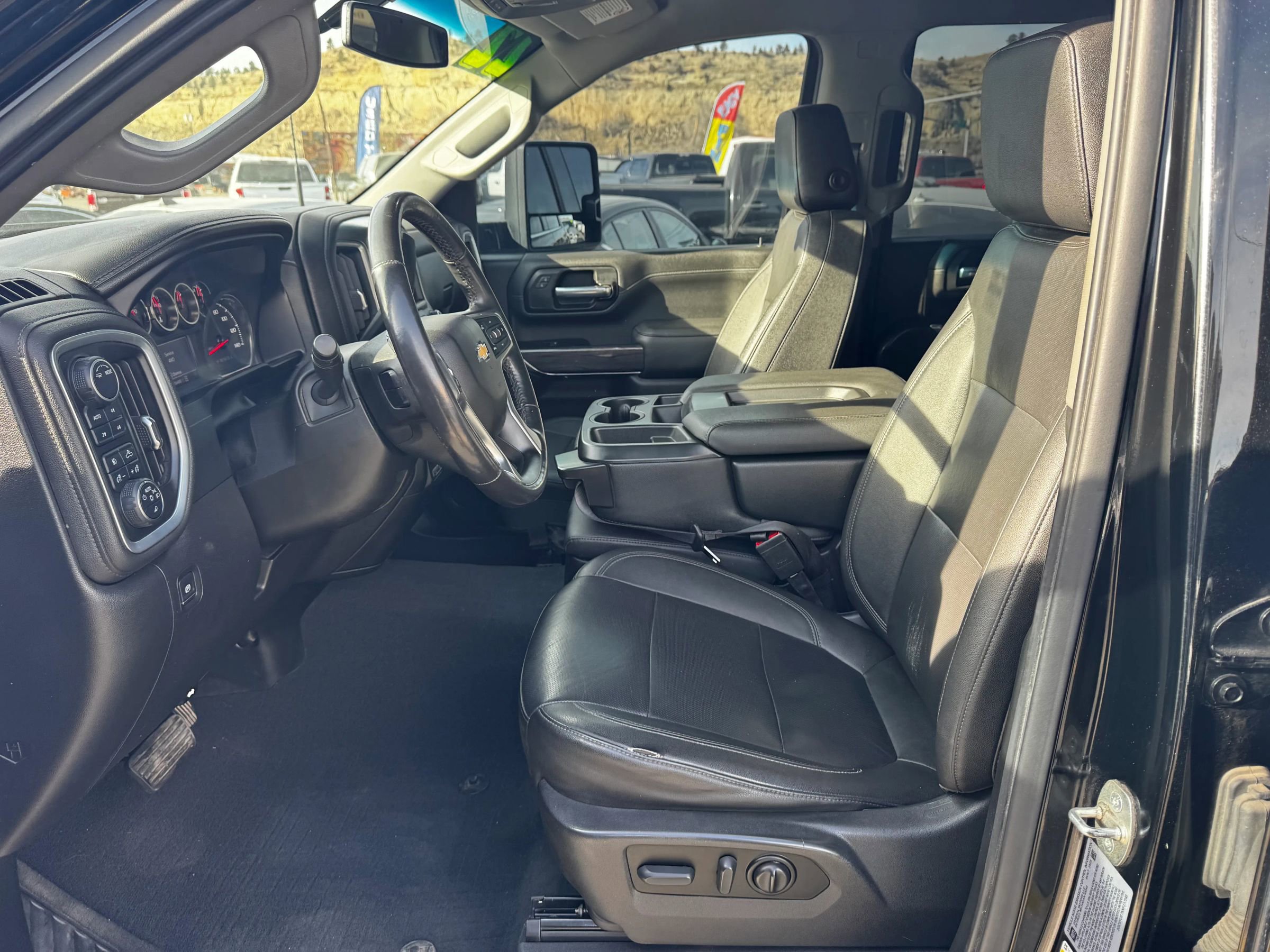 Used 2022 Chevrolet Silverado 3500 LTZ w/ Z71 Off-Road Package AWD/4WD image 12