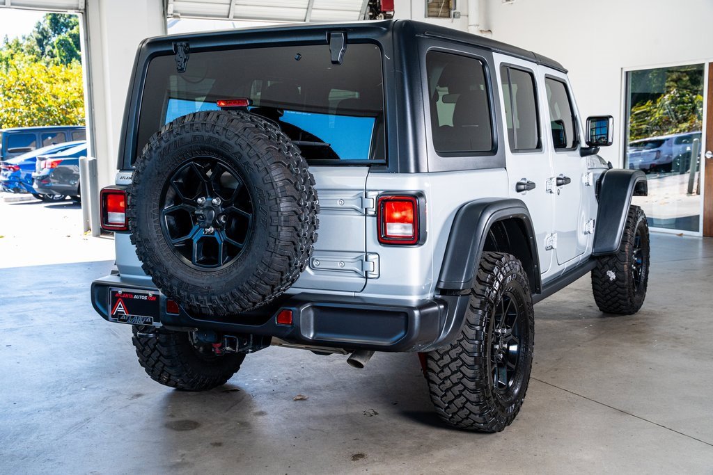 Used 2024 Jeep Wrangler Willys image 6