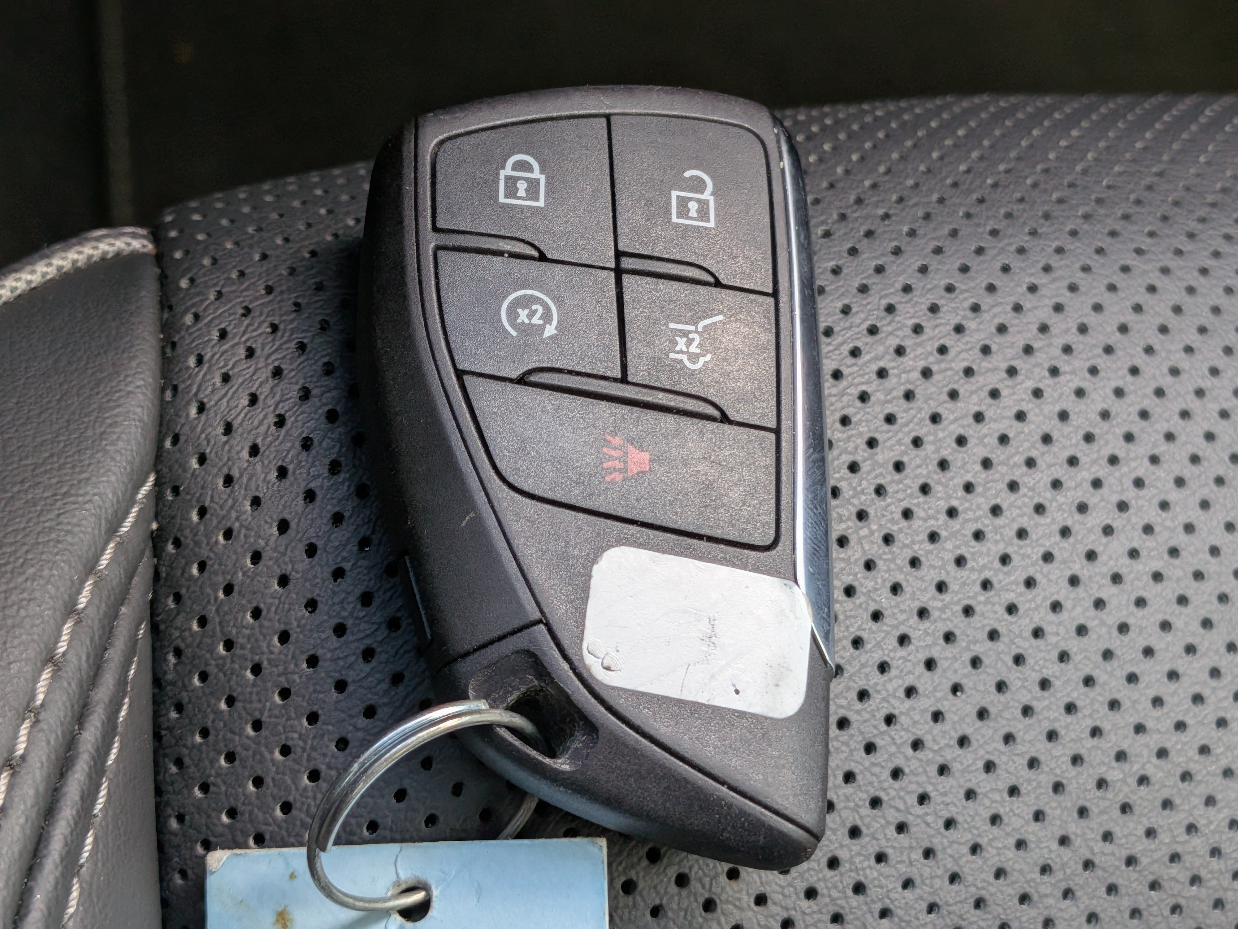 Certified 2023 Buick Envision Essence FWD image 33