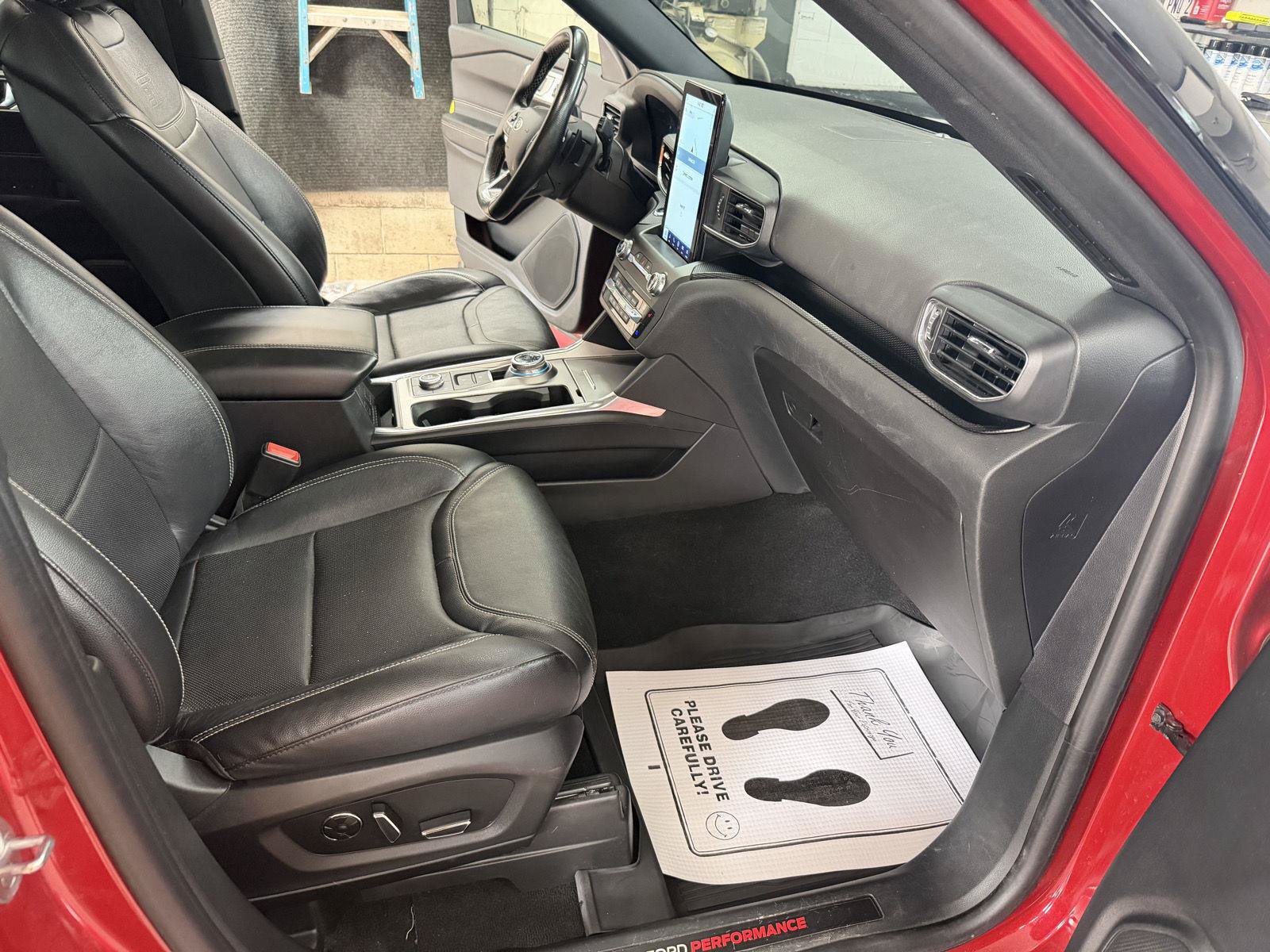 Used 2020 Ford Explorer ST w/ Premium Technology Package AWD/4WD image 31