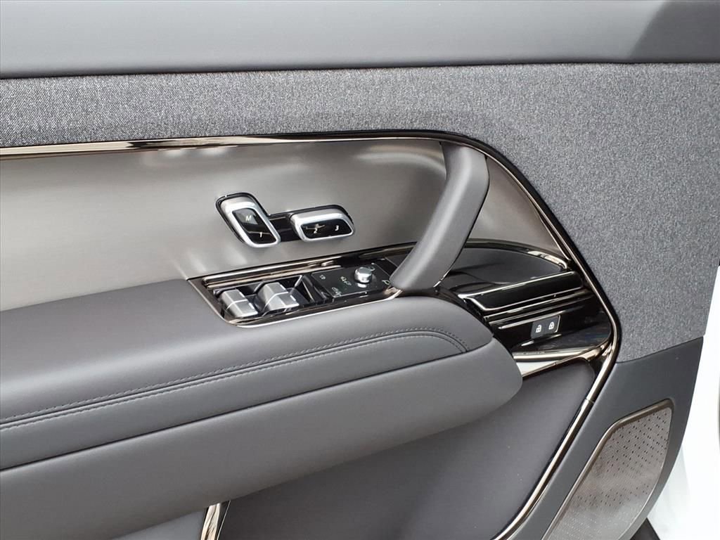 New 2026 Land Rover Range Rover Sport Dynamic SE image 11