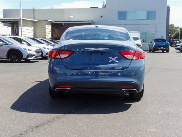 Used 2015 Chrysler 200 S FWD image 7