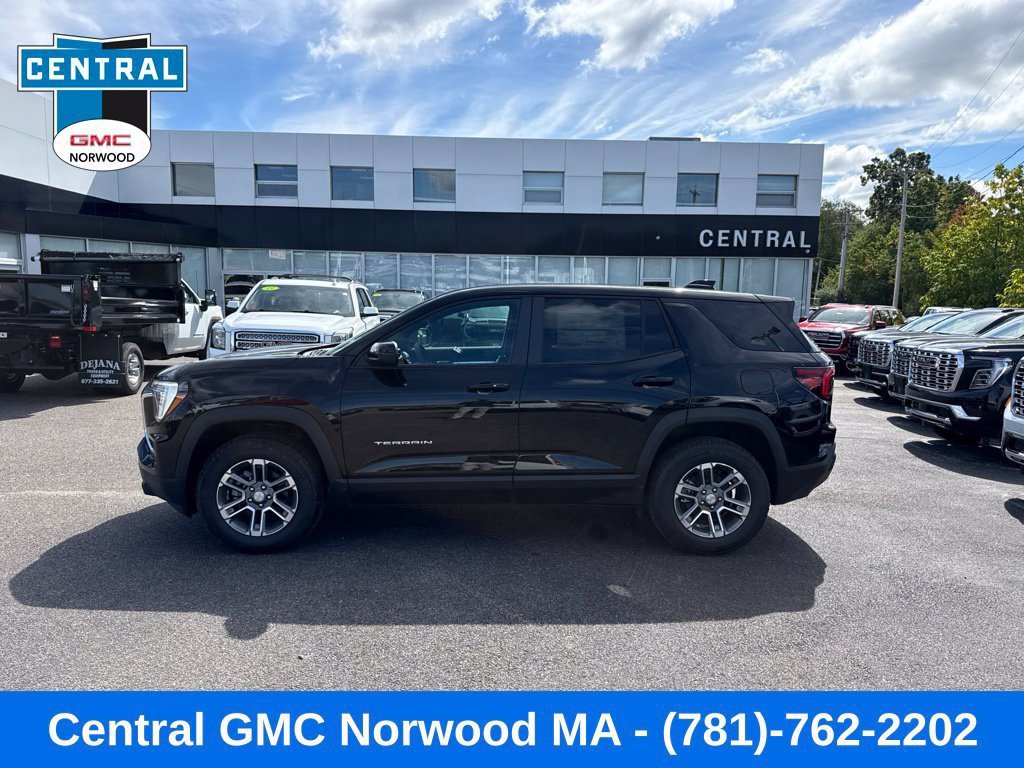 New 2027 GMC Terrain Elevation w/ LPO, Floor Liner Package AWD/4WD image 2