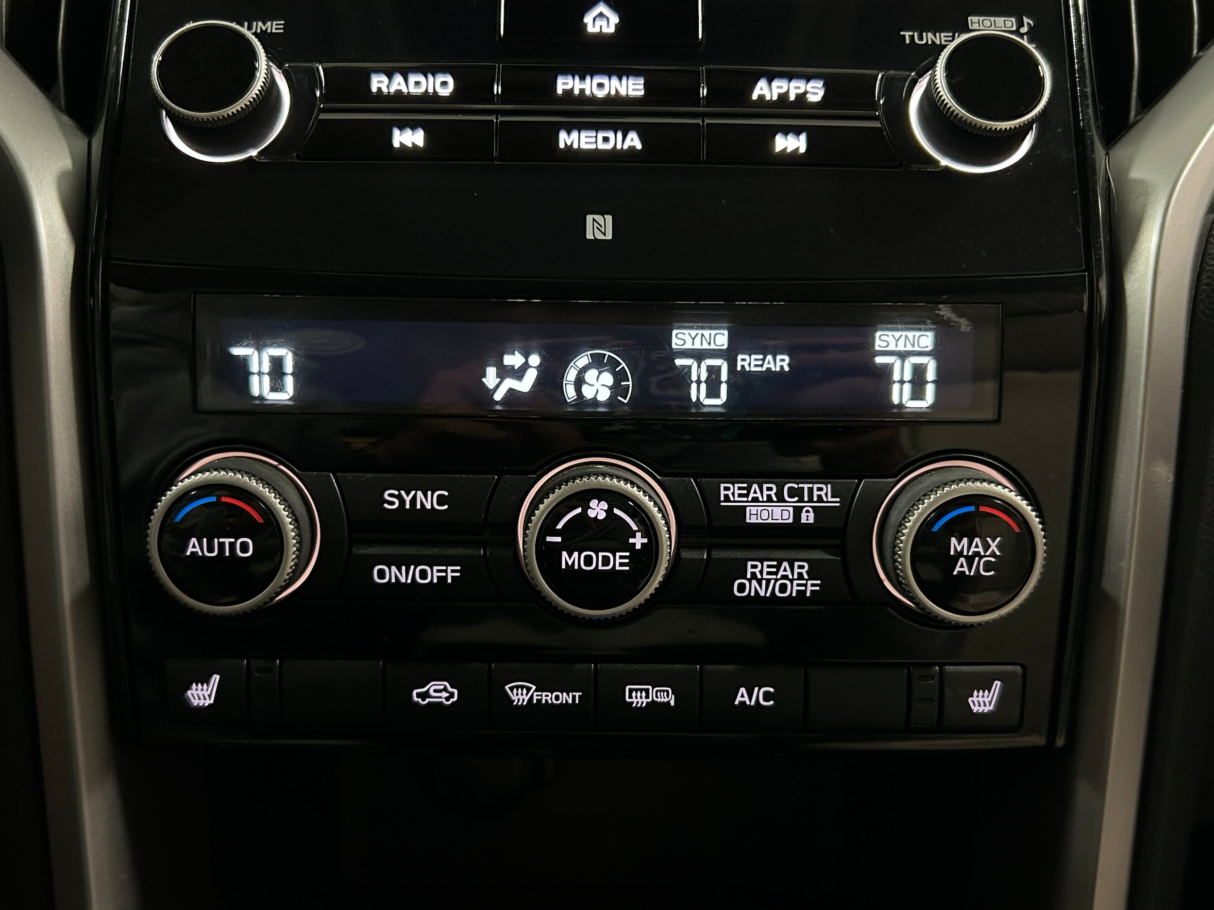 Used 2020 Subaru Ascent Limited w/ Popular Package #2A AWD/4WD image 9