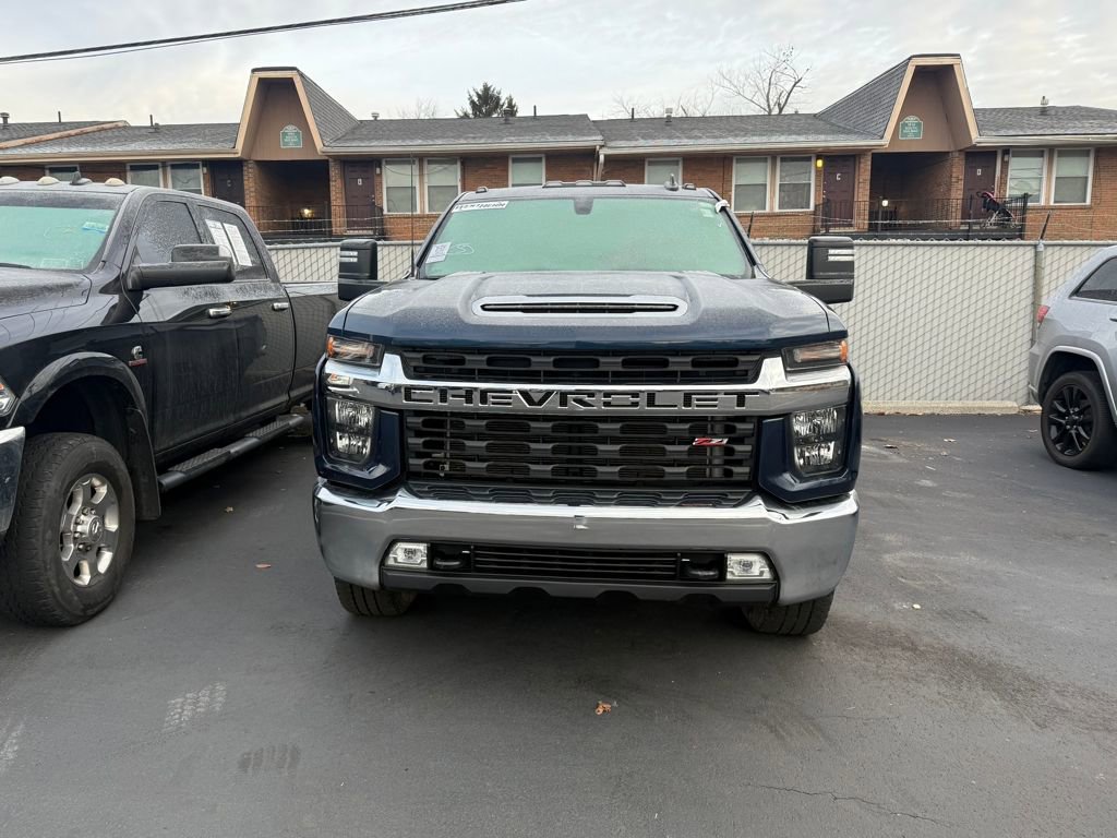 Used 2021 Chevrolet Silverado 2500 LT w/ Convenience Package video 2