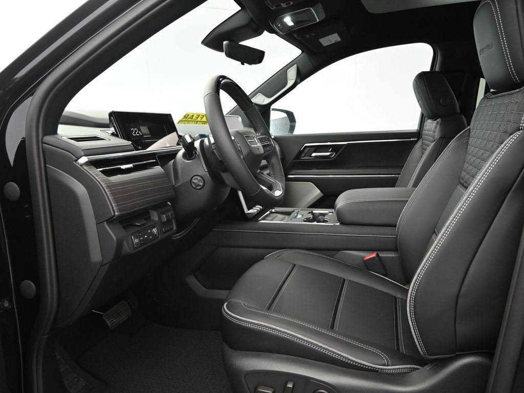 New 2025 GMC Sierra EV Denali AWD/4WD image 16