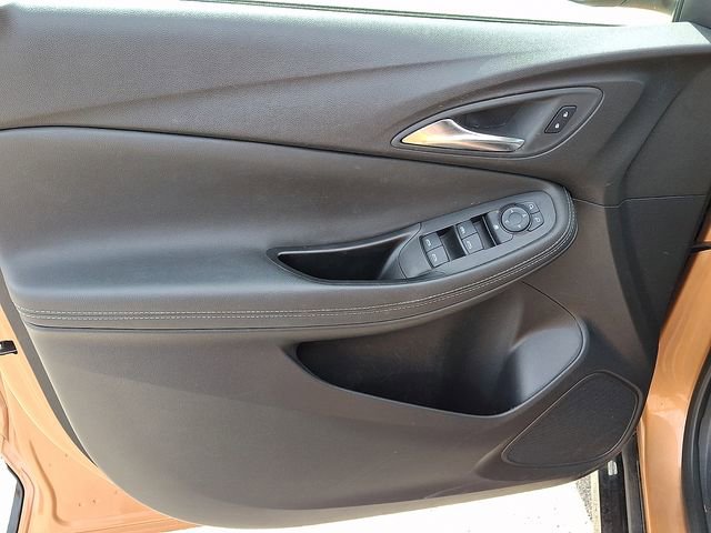 Used 2024 Buick Encore GX Sport Touring w/ Comfort Package image 9