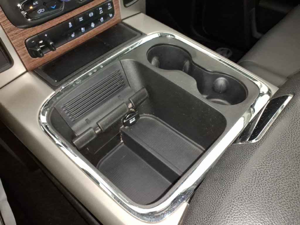 Used 2018 RAM 3500 Laramie AWD/4WD image 25