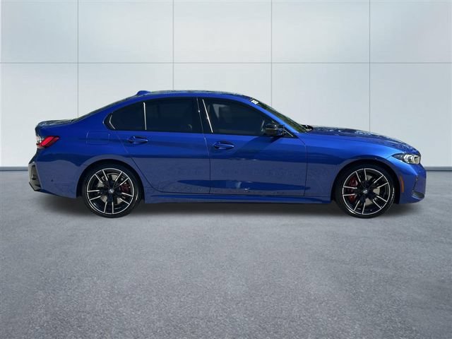 Used 2025 BMW M340i xDrive w/ Parking Assistance Package AWD/4WD image 5