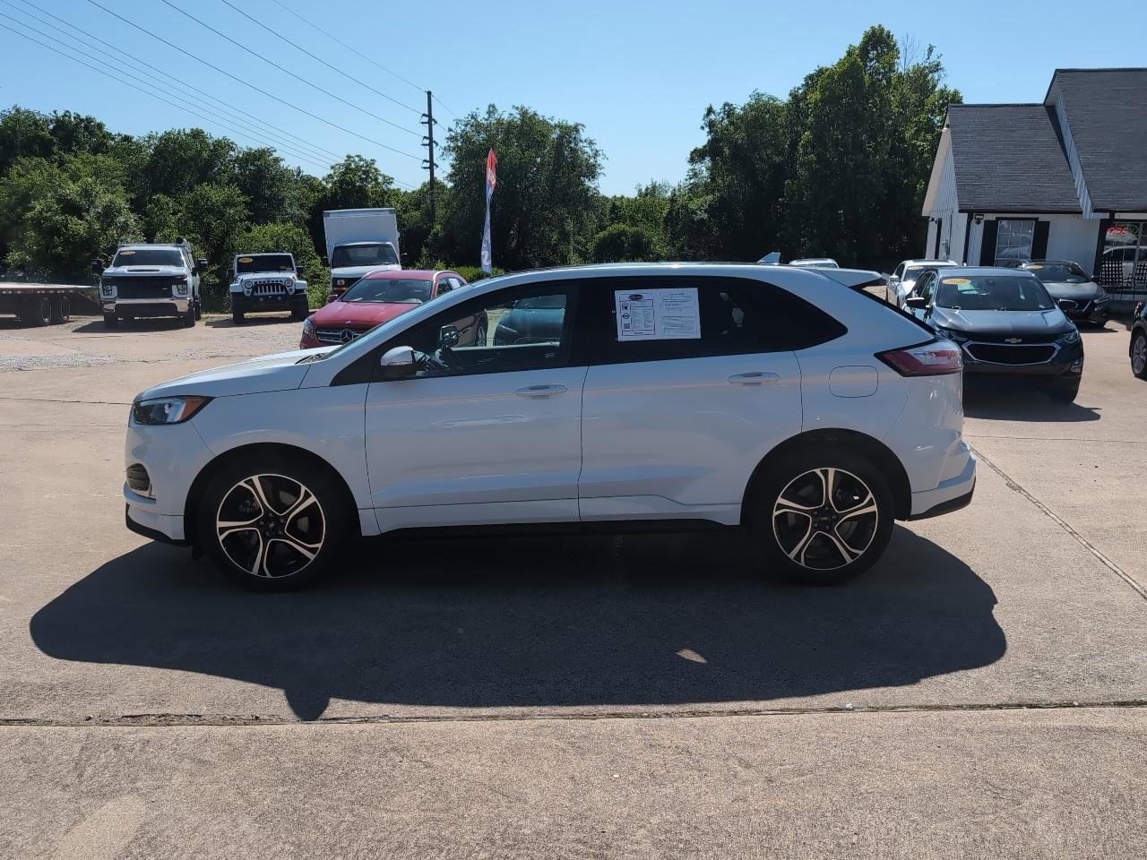 Used 2020 Ford Edge ST w/ Cold Weather Package AWD/4WD image 8