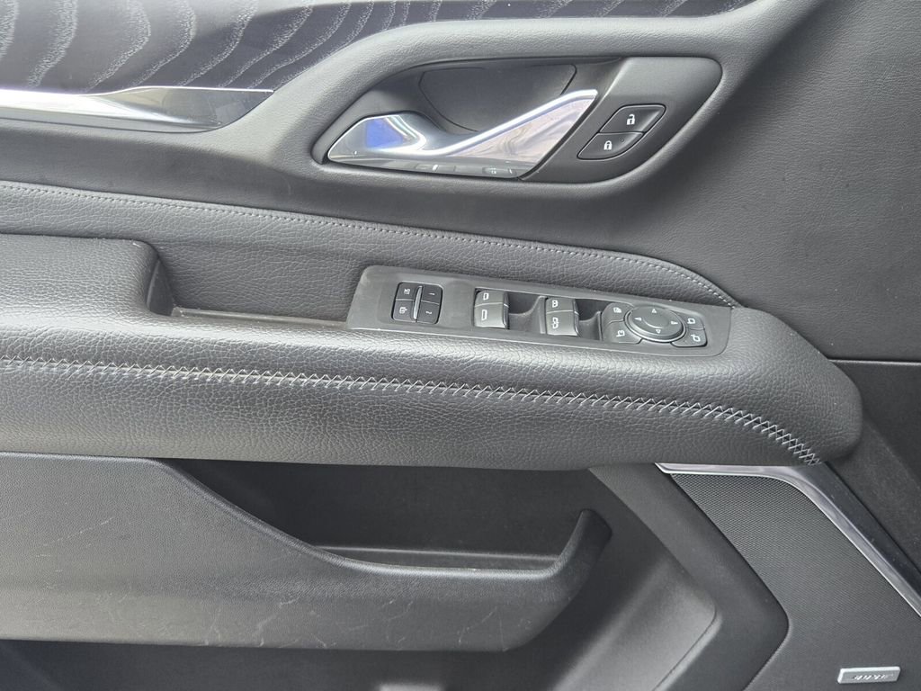 Used 2023 GMC Yukon Denali RWD image 27