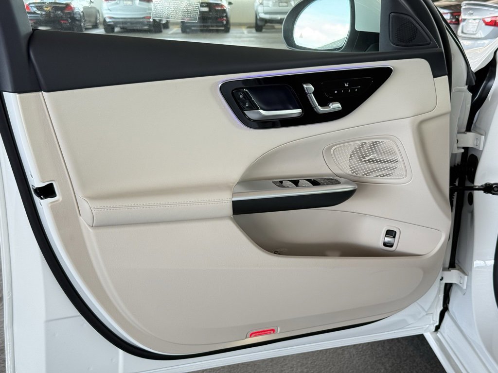 New 2025 Mercedes-Benz C 300 Sedan image 7