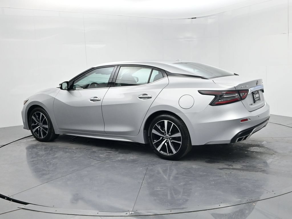 Used 2023 Nissan Maxima SV w/ Floor Mat Group FWD image 5