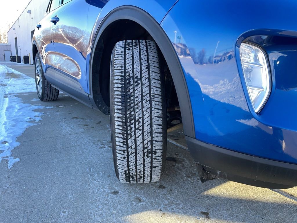 Used 2022 Ford Escape Titanium image 16