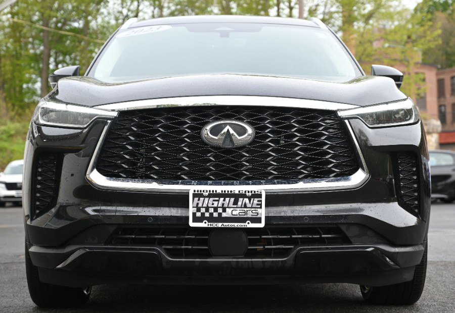 Used 2023 INFINITI QX60 Luxe w/ Performance Audio Package AWD/4WD image 10
