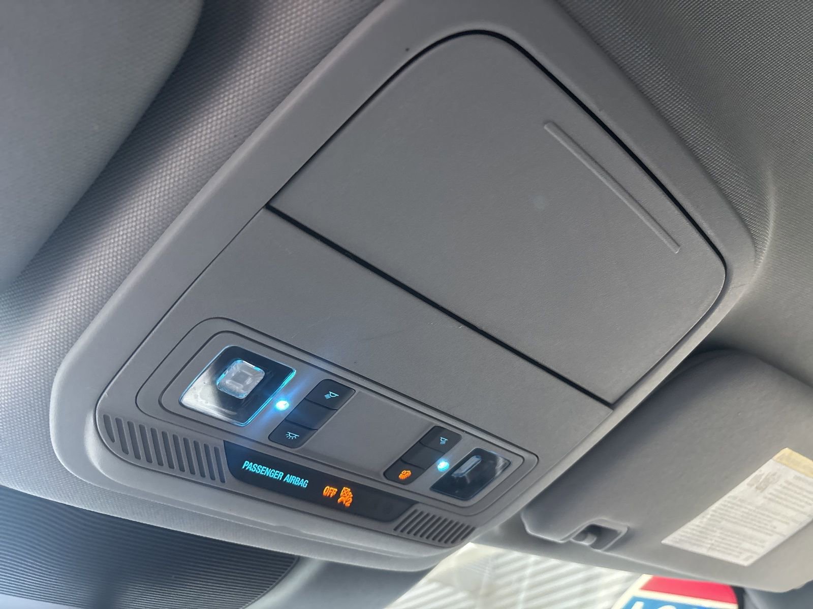 Used 2021 Ford Explorer XLT w/ Equipment Group 202A image 32