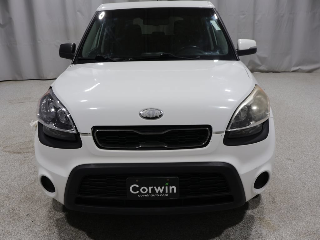 Used 2013 Kia Soul + FWD image 8