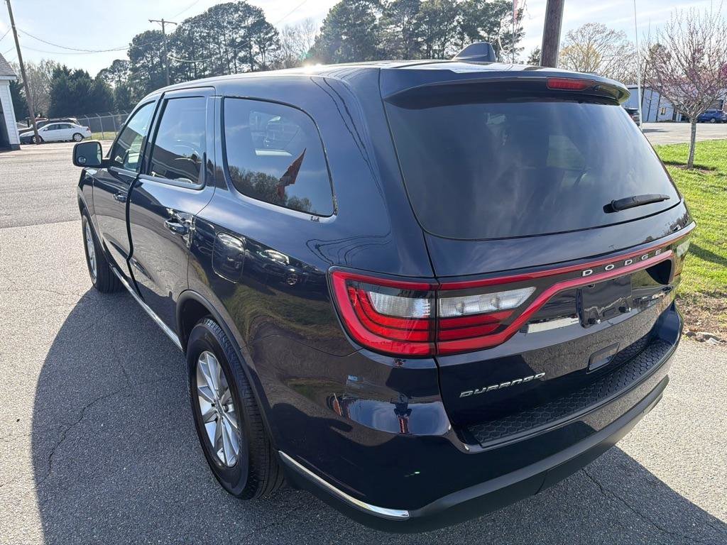 Used 2018 Dodge Durango SXT w/ 3rd Row Seating Group RWD image 10