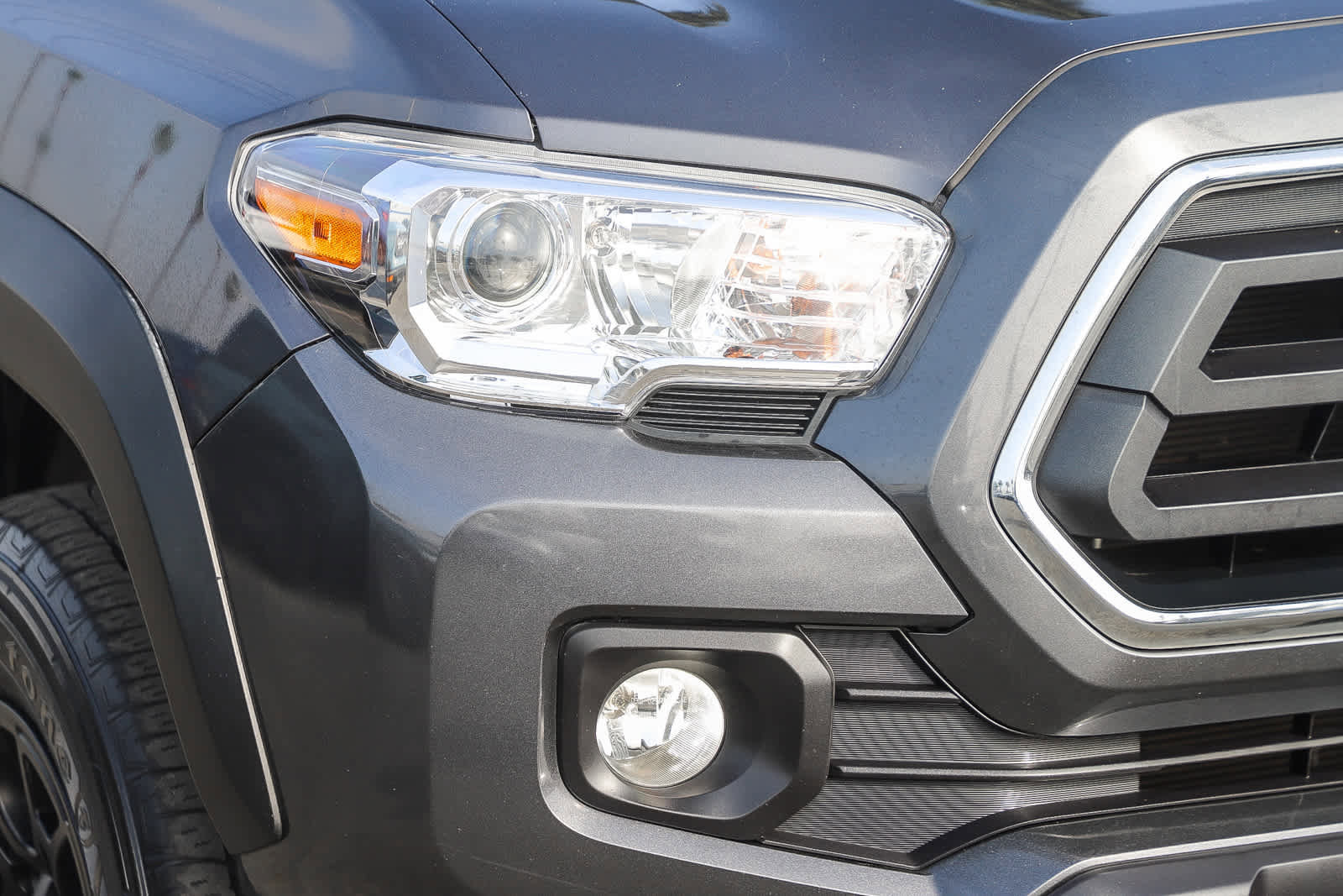 Used 2023 Toyota Tacoma SR5 image 4