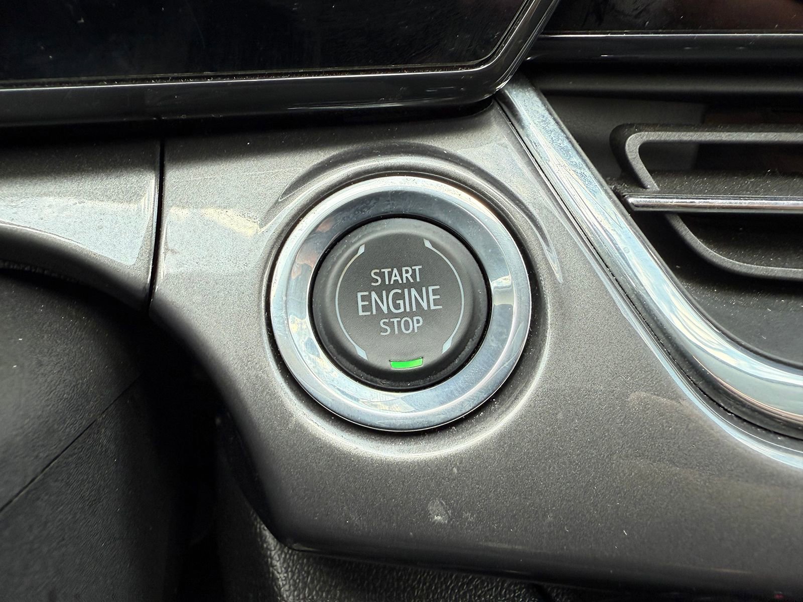 Certified 2024 Chevrolet Trax ACTIV w/ Driver Confidence Package image 32