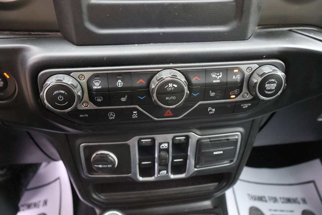 Used 2018 Jeep Wrangler Unlimited Sport S AWD/4WD image 33
