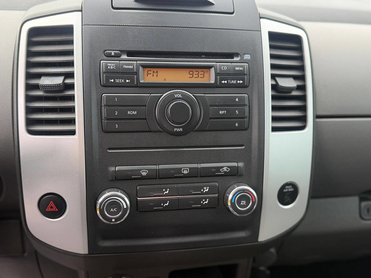 Used 2010 Nissan Xterra S image 82