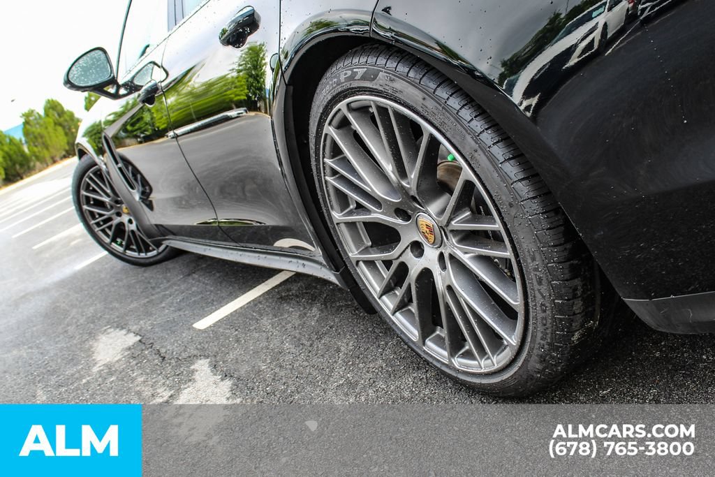 Used 2023 Porsche Panamera 4 Platinum Edition w/ Assistance Package AWD/4WD image 14