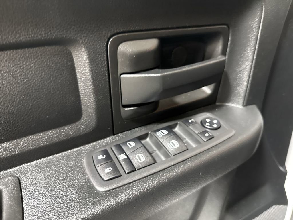 Used 2021 RAM 1500 Tradesman w/ Chrome Appearance Group image 20