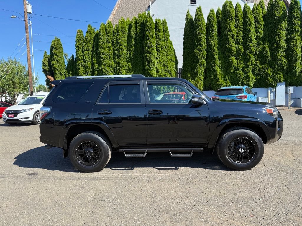 Used 2024 Toyota 4Runner SR5 Premium AWD/4WD image 9