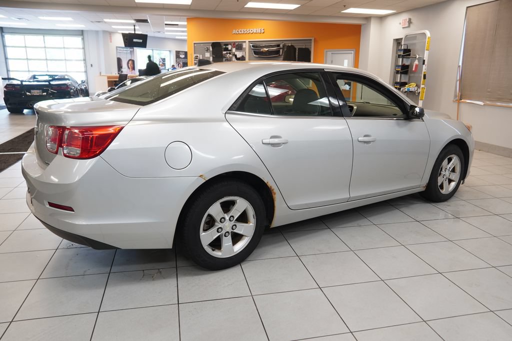 Used 2013 Chevrolet Malibu LS FWD image 11