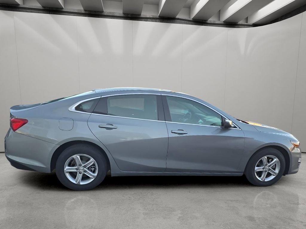 Used 2024 Chevrolet Malibu LS image 6