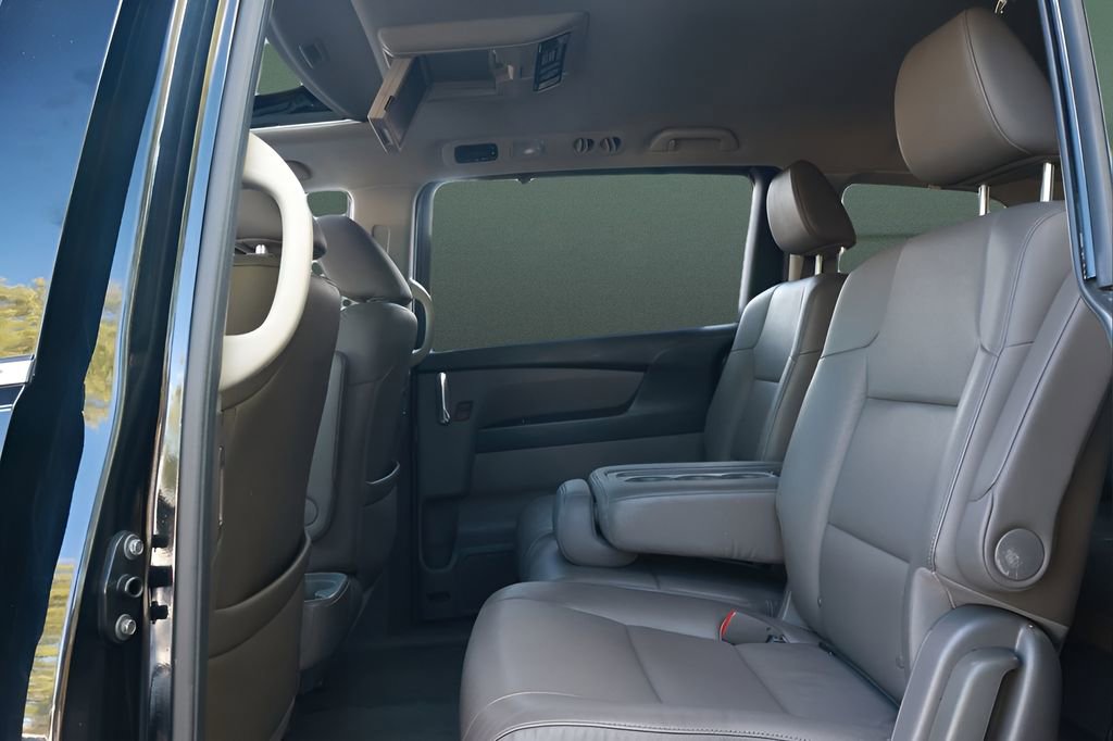 Used 2016 Honda Odyssey Touring image 21