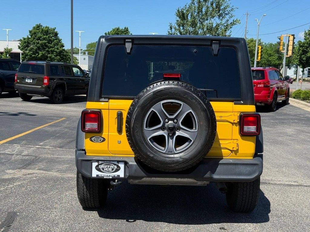 Used 2019 Jeep Wrangler Unlimited Sport S AWD/4WD image 4