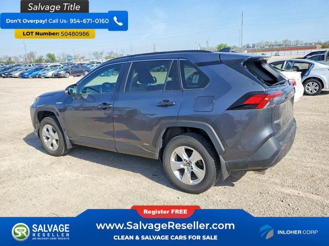 Used 2021 Toyota RAV4 XLE w/ XLE Grade Weather Package AWD/4WD image 3