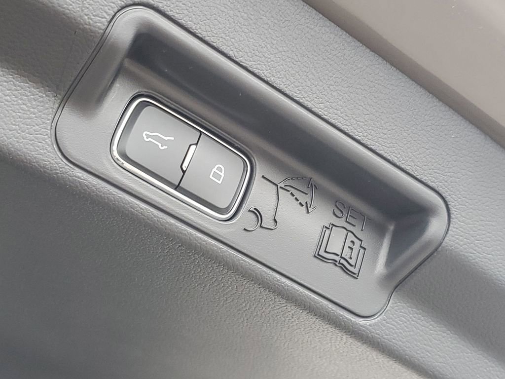 New 2026 Ford Explorer ST w/ Sun And Sound Package image 35