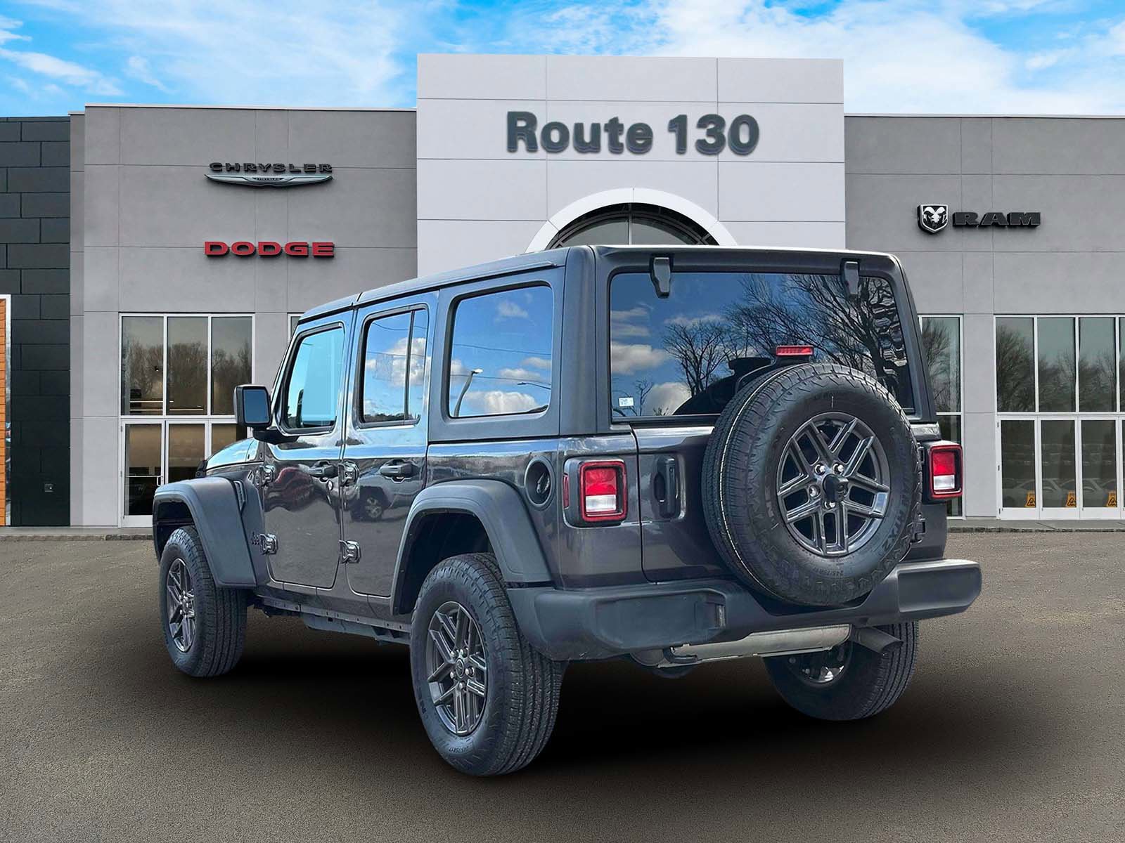 Used 2024 Jeep Wrangler Unlimited Sport image 3