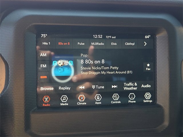 Used 2022 Jeep Gladiator Willys image 21