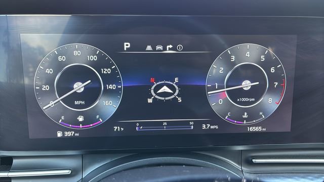 Used 2024 Kia Carnival SX Prestige image 12