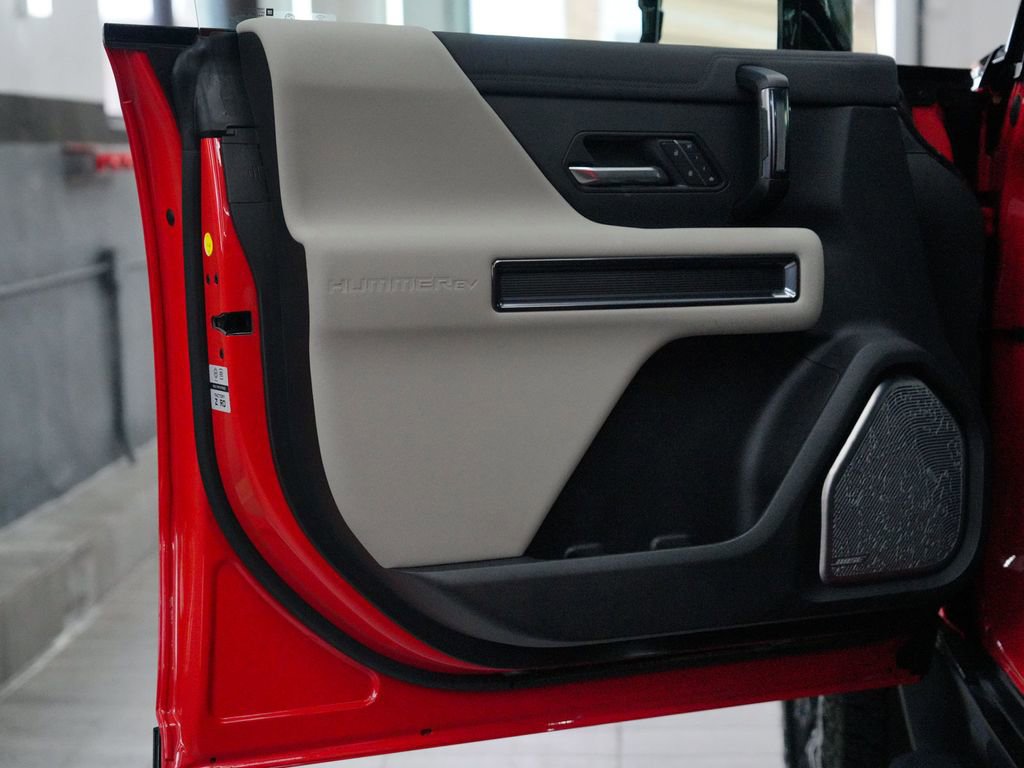 Used 2026 GMC Hummer EV SUV AWD/4WD image 11