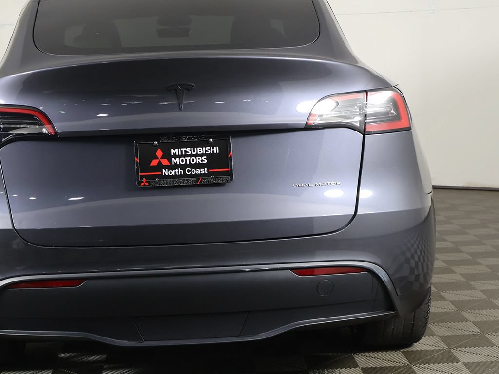 Used 2023 Tesla Model Y Long Range AWD/4WD image 16